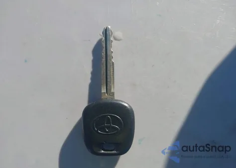 2011 Toyota Highlander Base V6 z USA, uszkodzony, nr VIN 5TDBK3EH7BS083266